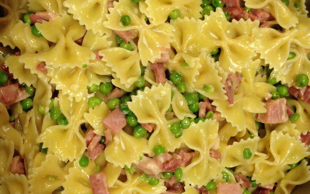 Farfalle with Ham and Peas
